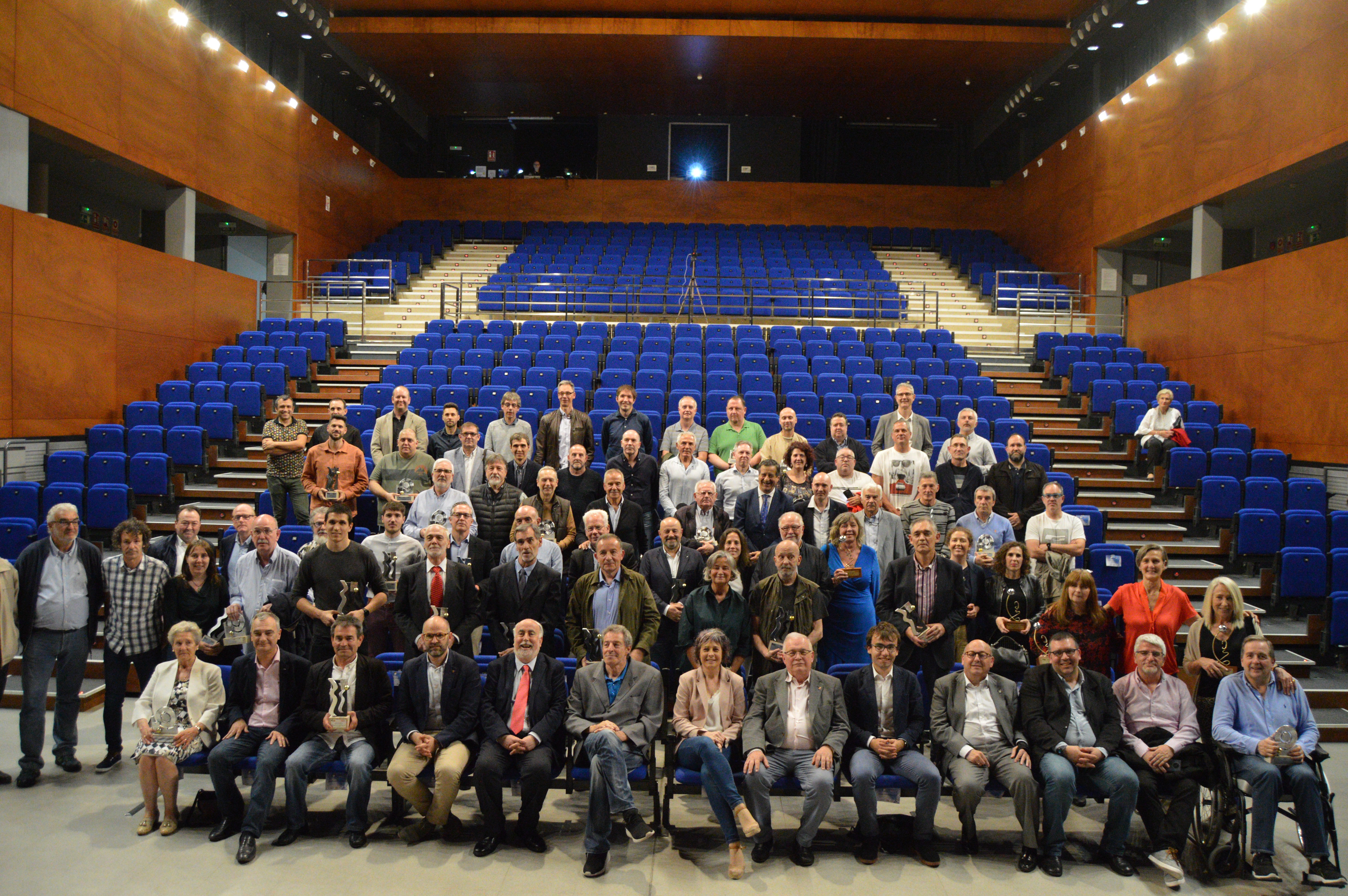 75 a&ntilde;os de la Federaci&oacute;n Navarra de Baloncesto